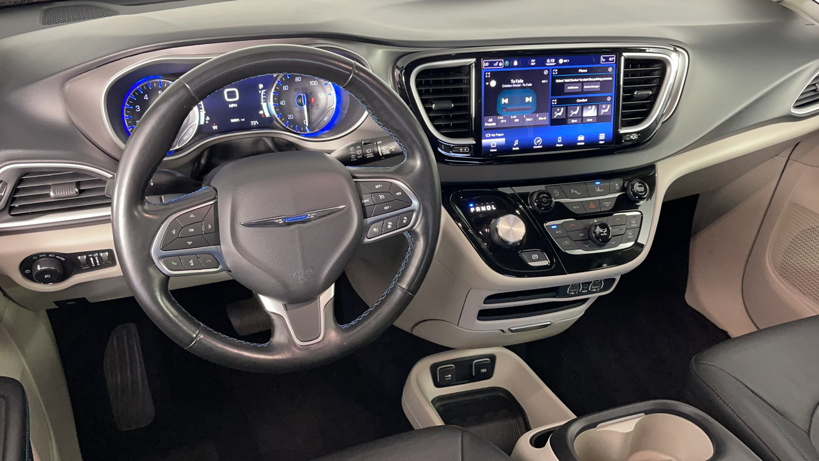 2021 Chrysler Pacifica Touring L 15