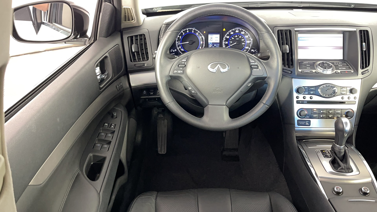 2013 INFINITI G37 Journey 14