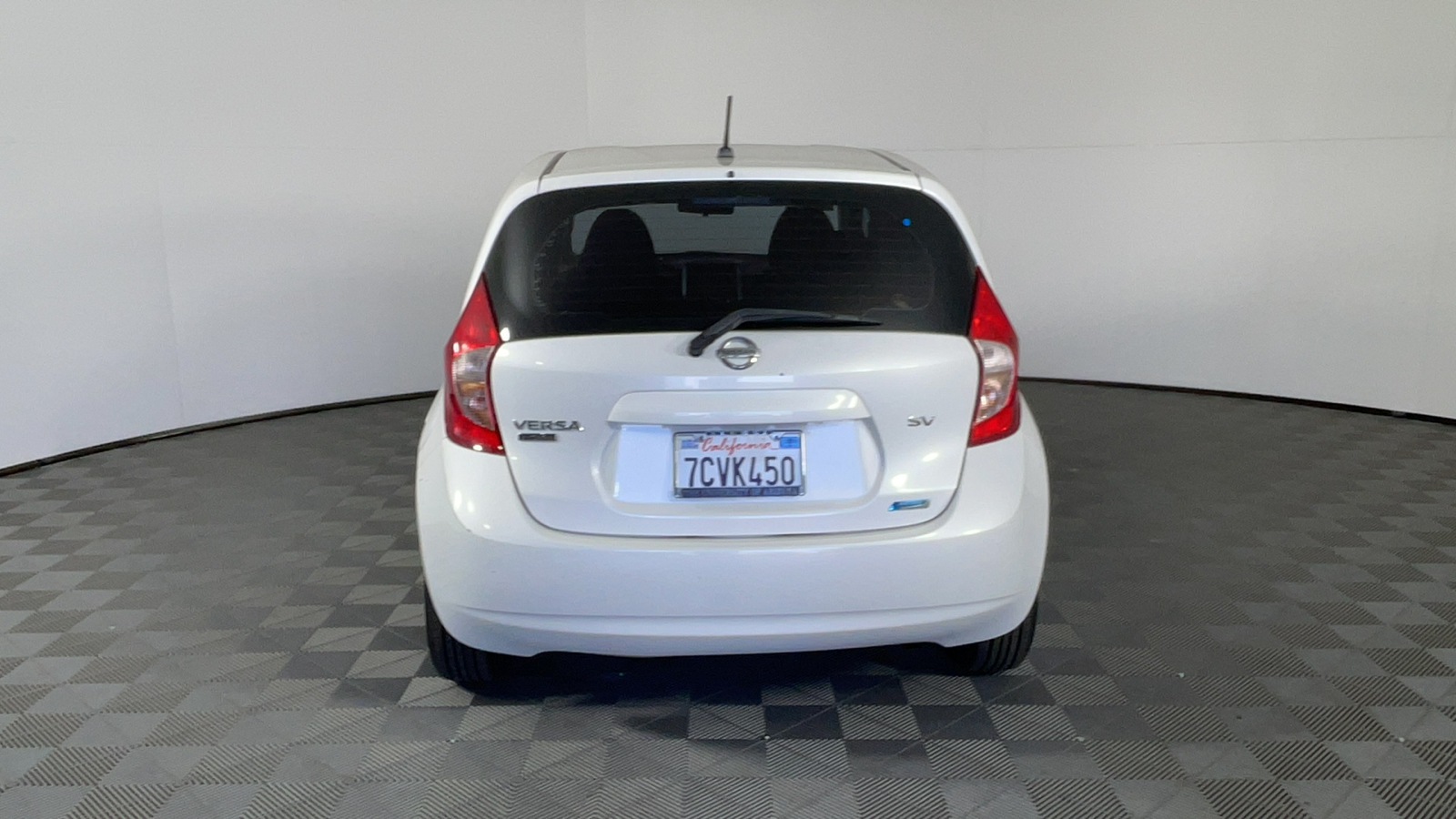 2014 Nissan Versa Note SV 5