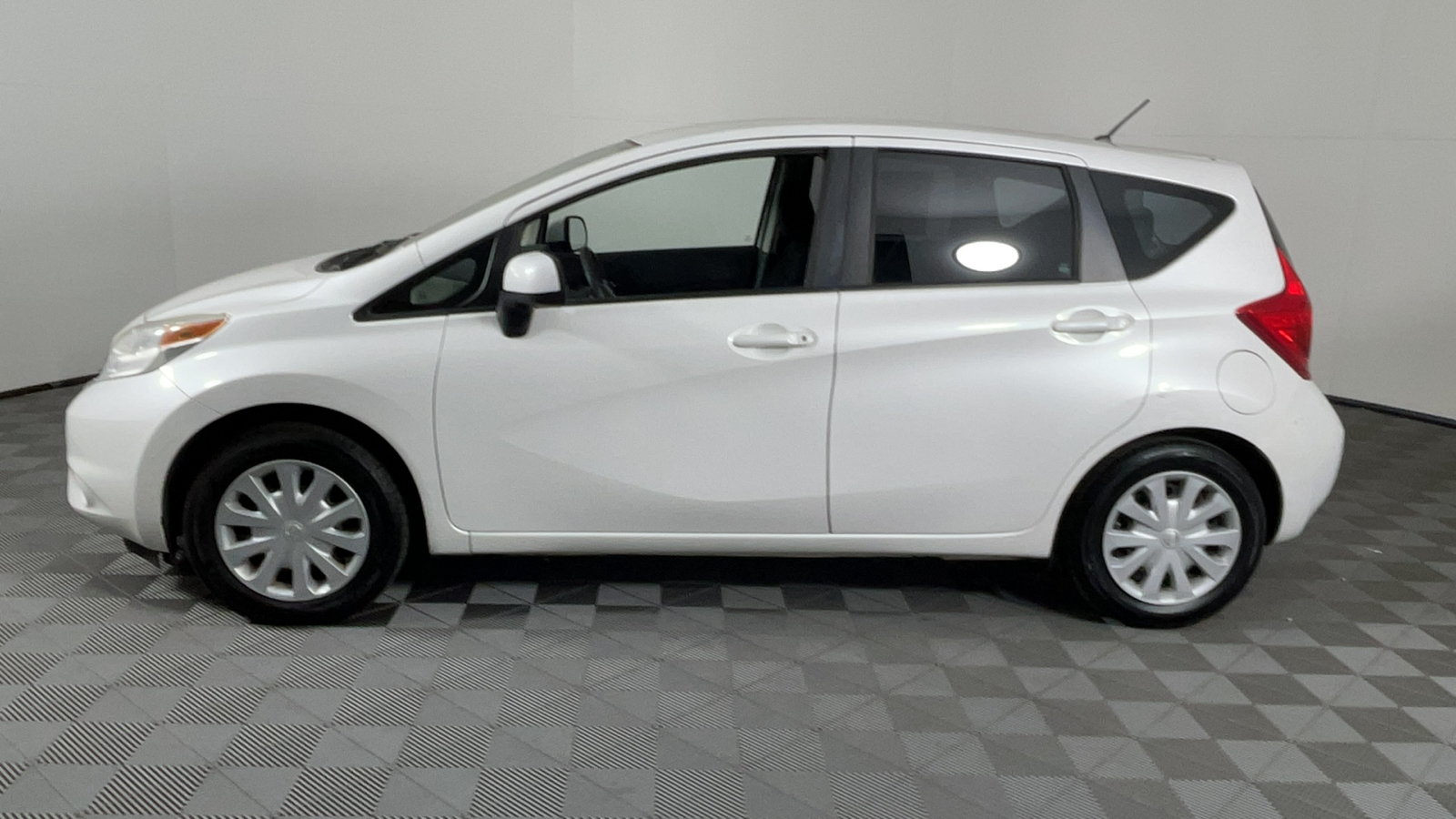 2014 Nissan Versa Note SV 7