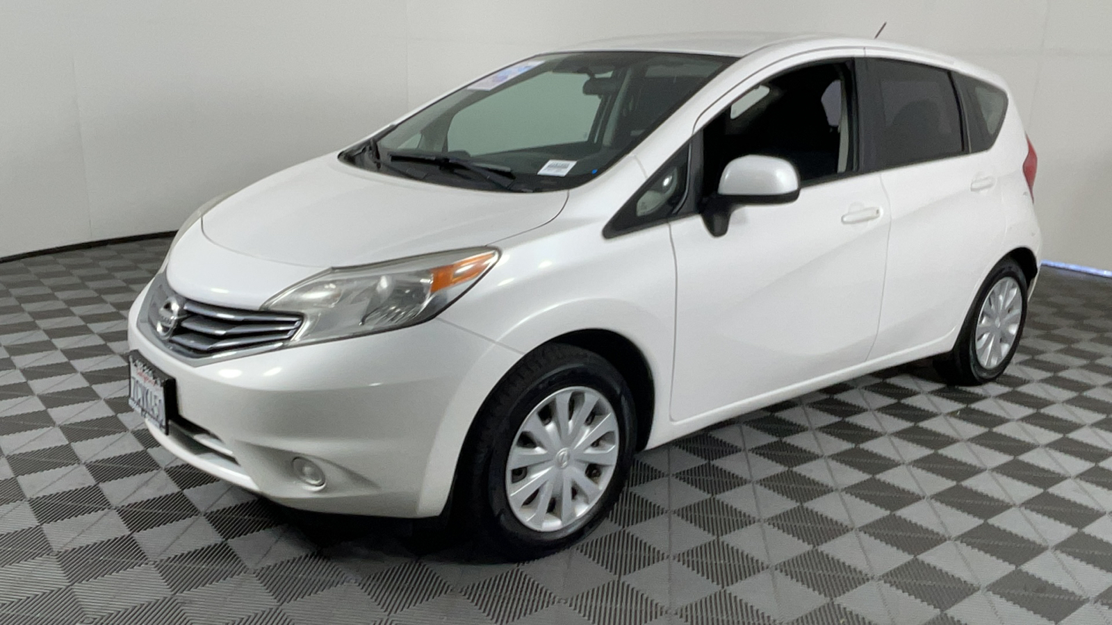 2014 Nissan Versa Note SV 8