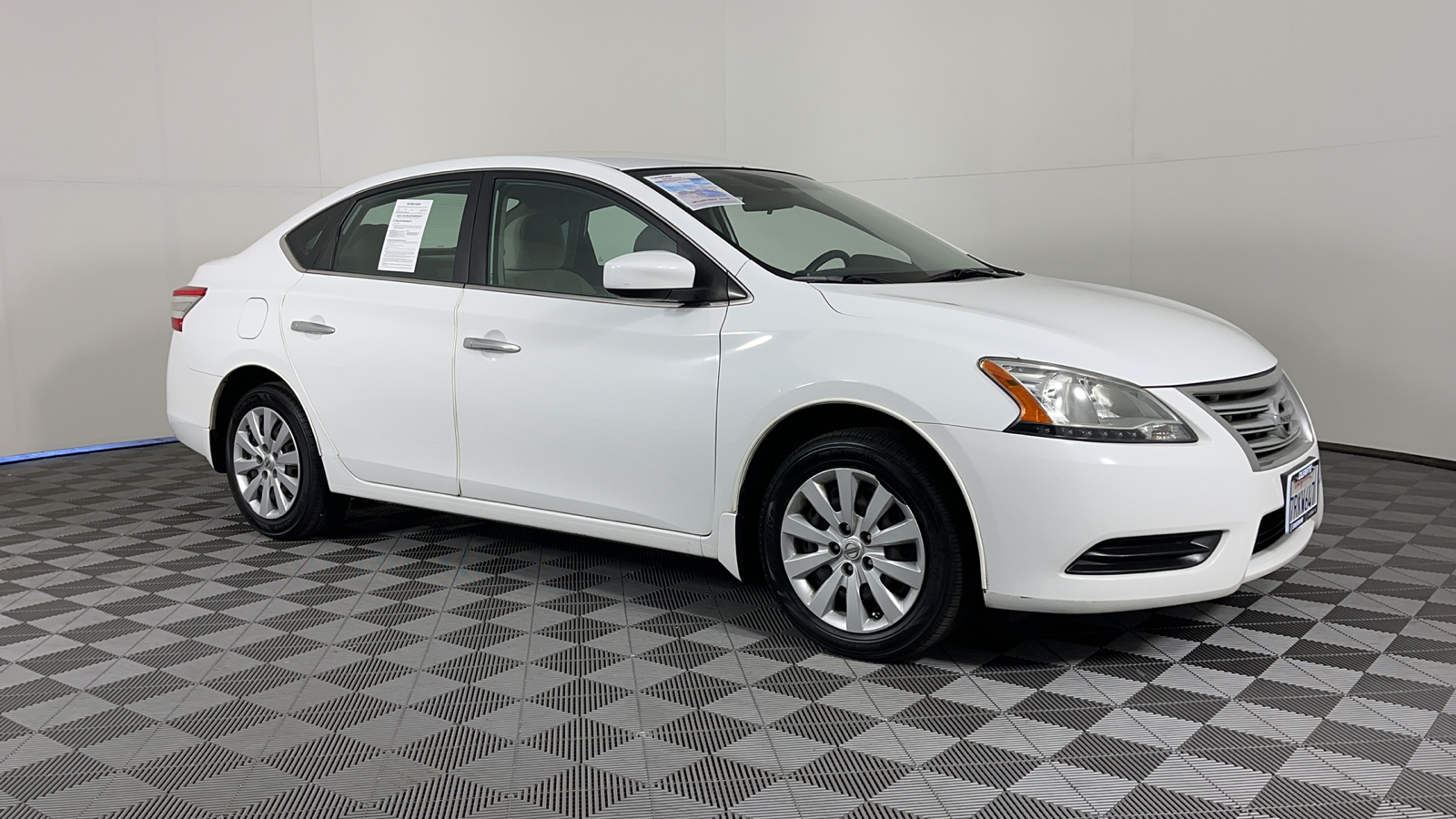 2015 Nissan Sentra S 1