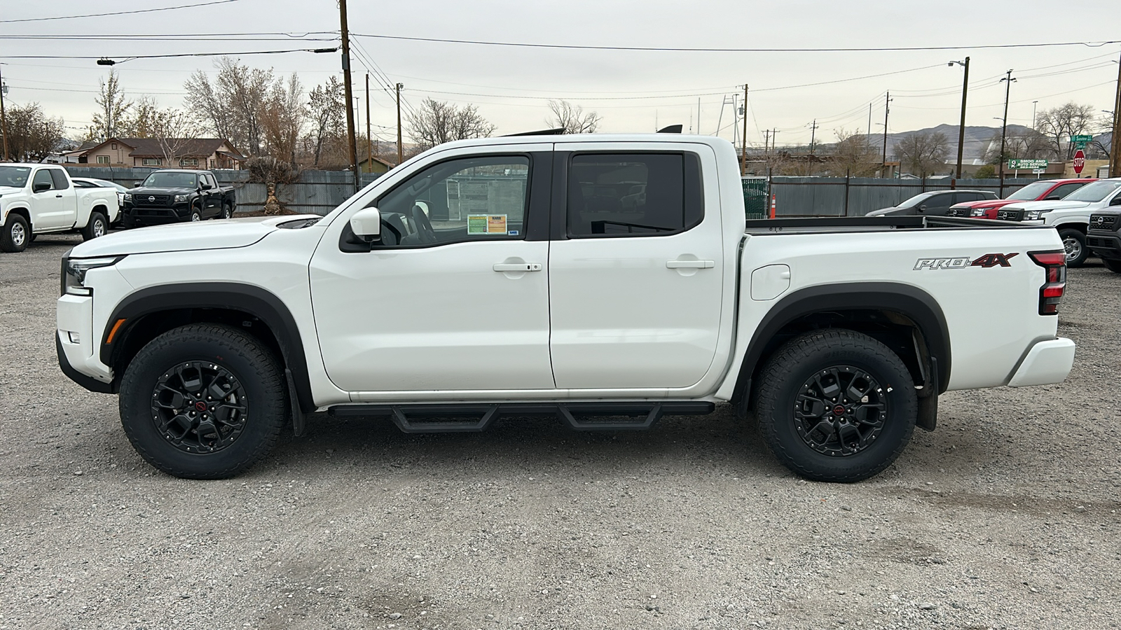 2023 Nissan Frontier PRO-4X 2