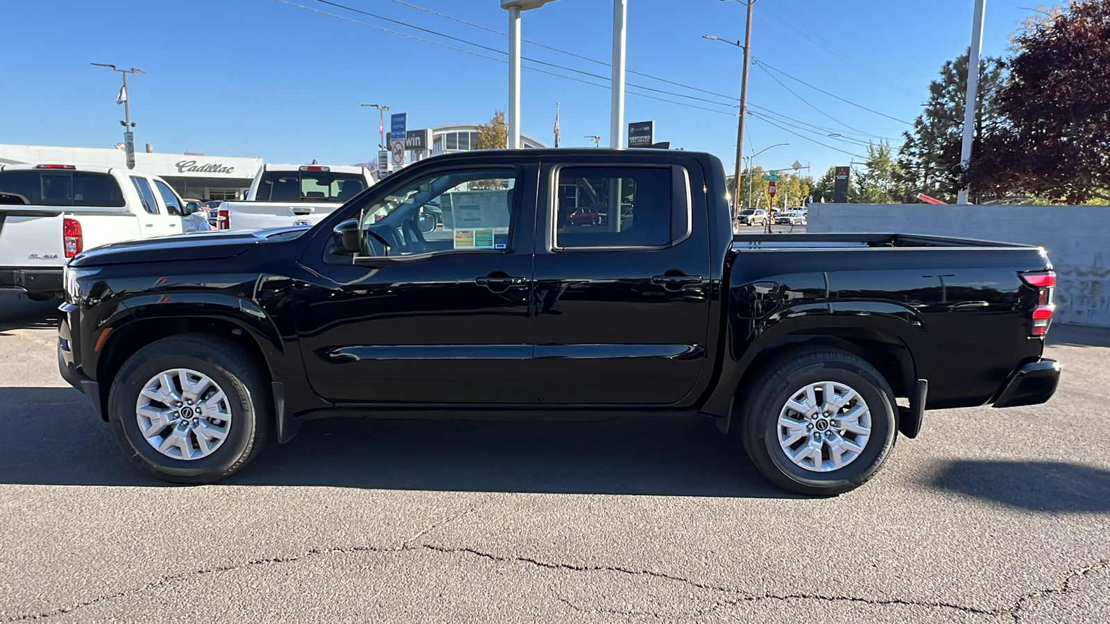 2024 Nissan Frontier SV 2