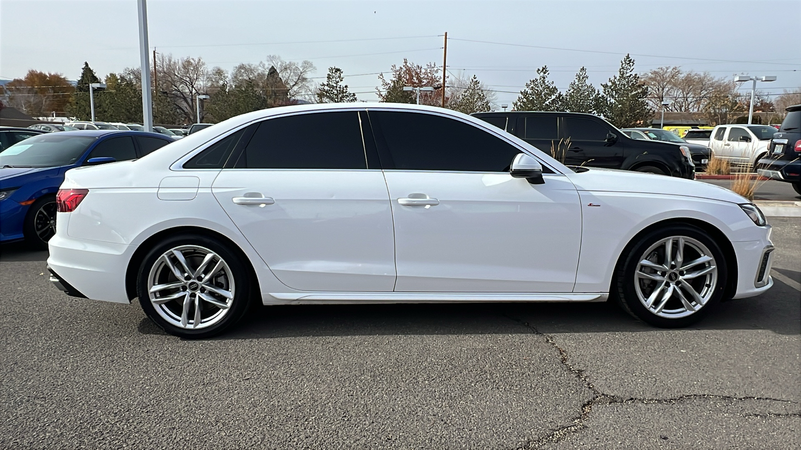 2022 Audi A4 45 S line Premium Plus AWD 7