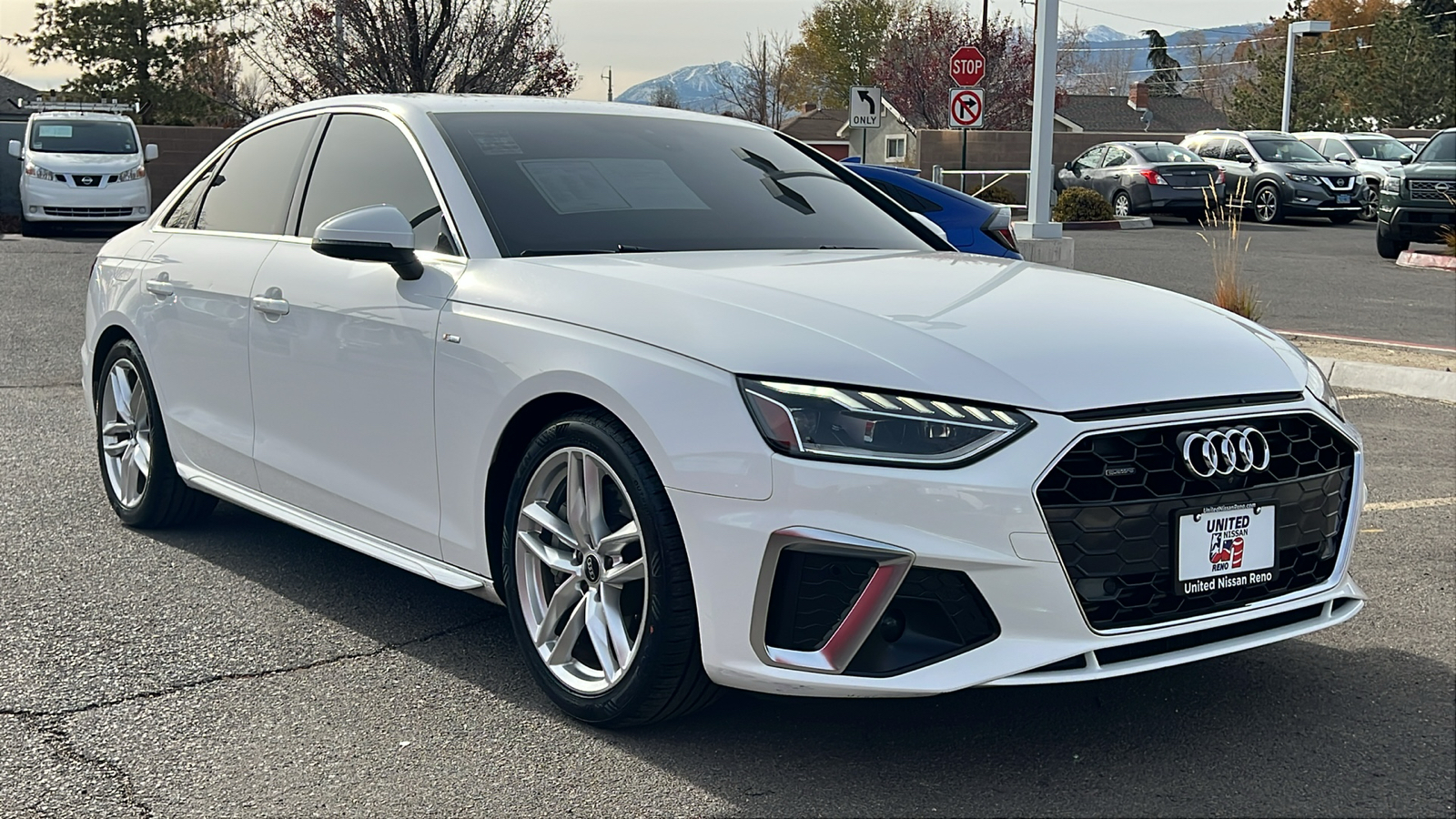 2022 Audi A4 45 S line Premium Plus AWD 8