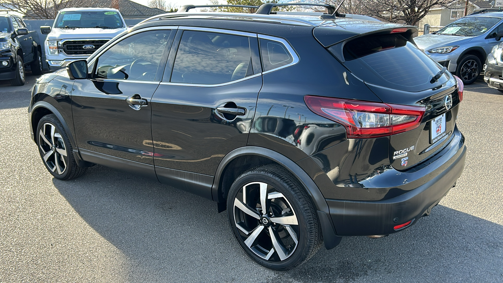 2020 Nissan Rogue Sport SL 3