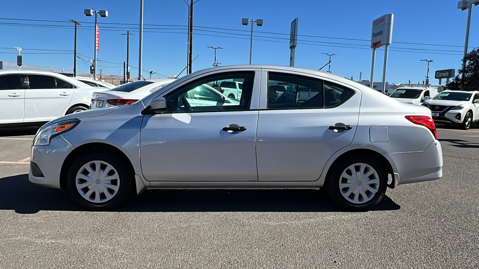 2018 Nissan Versa 1.6 S 2