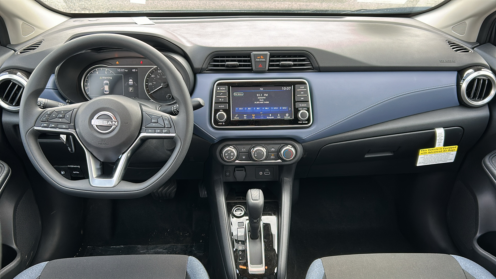 2024 Nissan Versa 1.6 SV 12