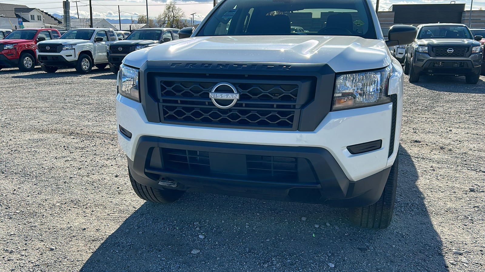 2024 Nissan Frontier S 10