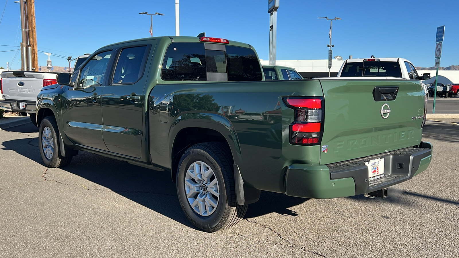 2024 Nissan Frontier SV 3