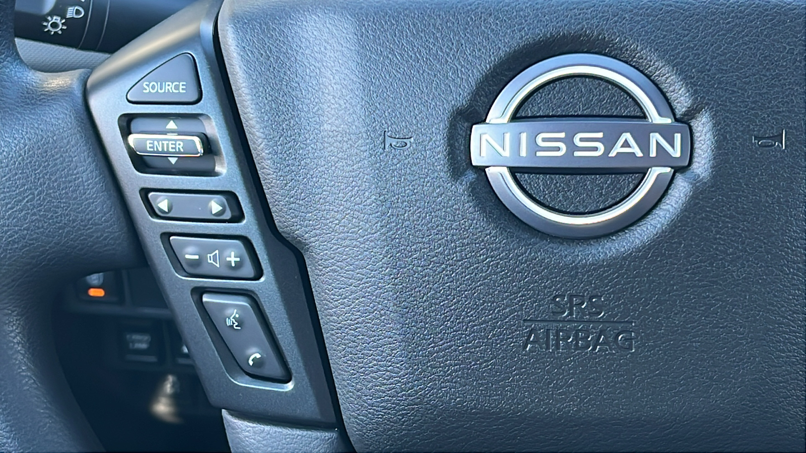 2024 Nissan Frontier S 19