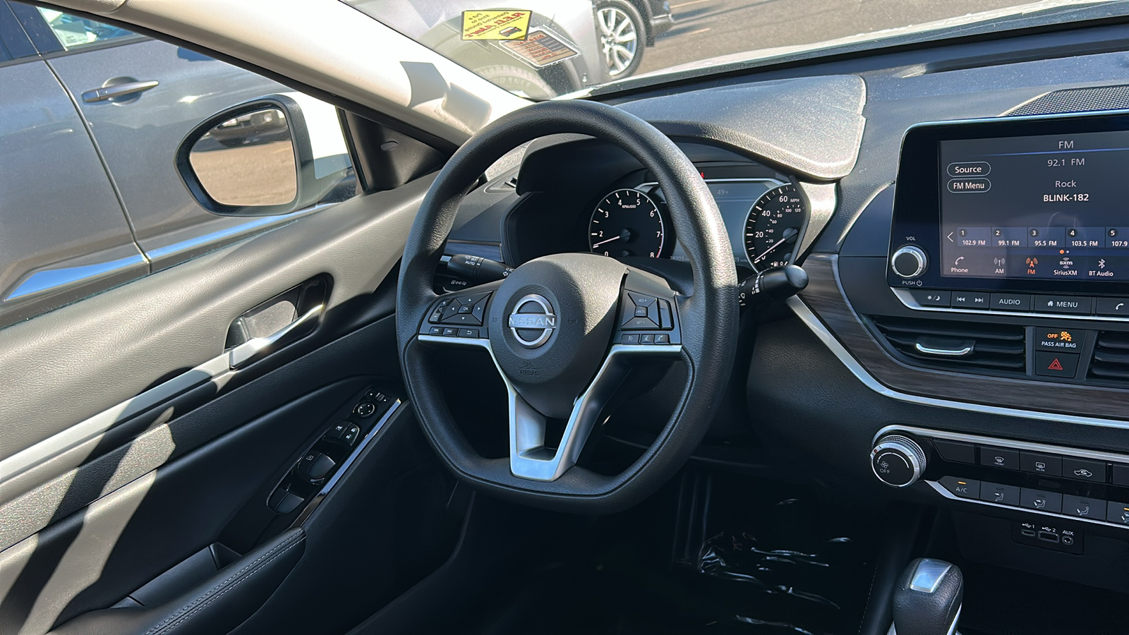 2023 Nissan Altima 2.5 SV 21