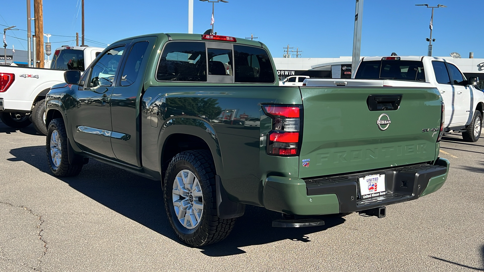 2022 Nissan Frontier SV 3