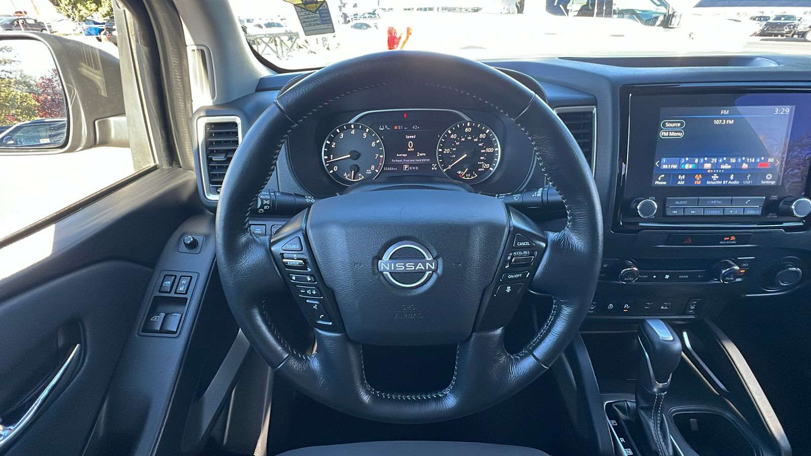 2022 Nissan Frontier SV 4