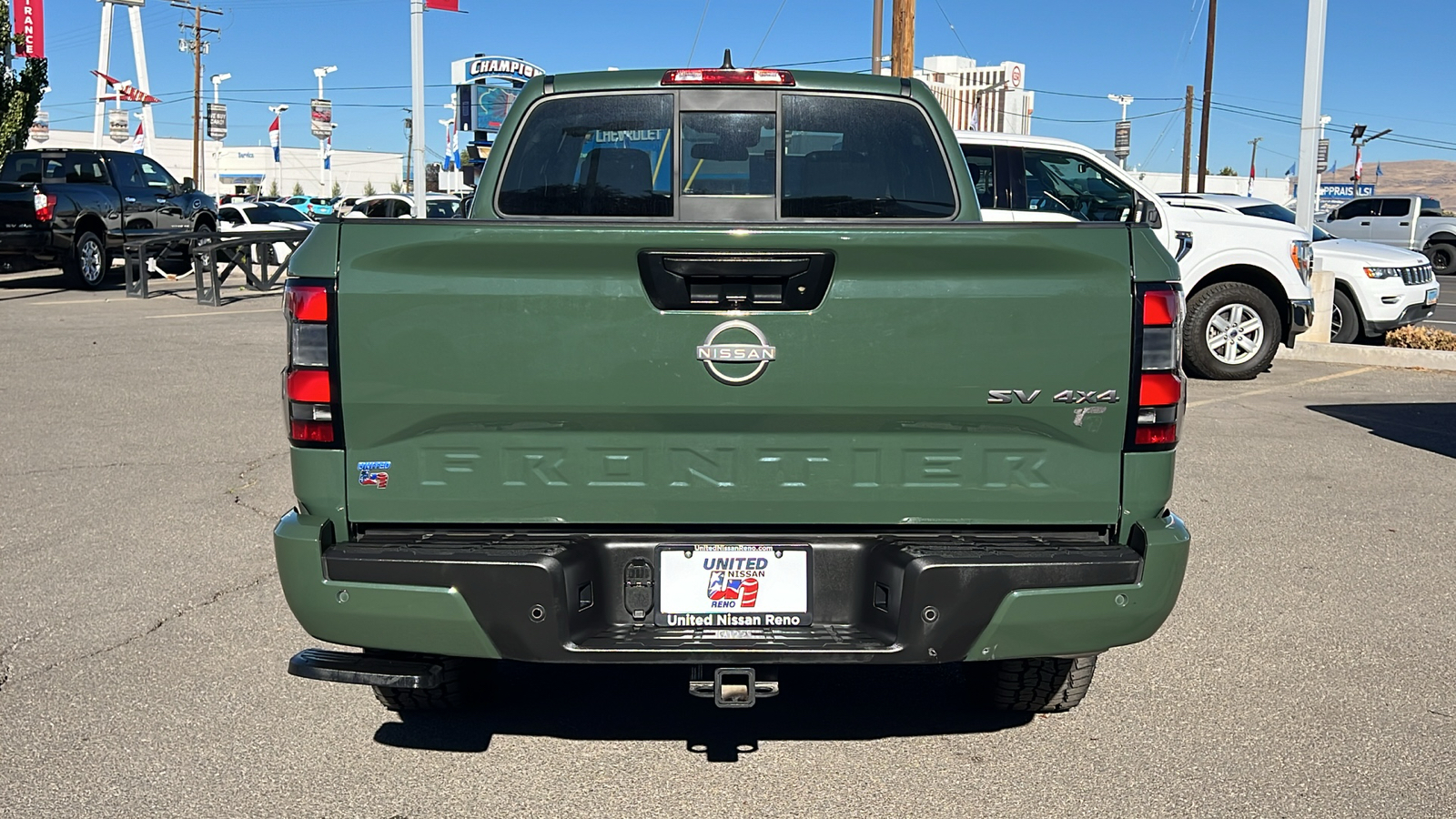 2022 Nissan Frontier SV 5