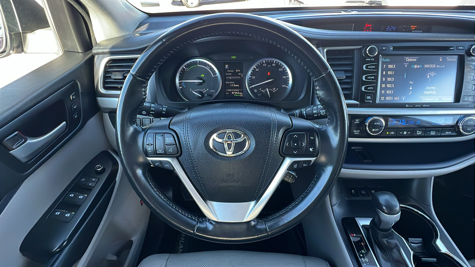 2017 Toyota Highlander Hybrid Limited 4