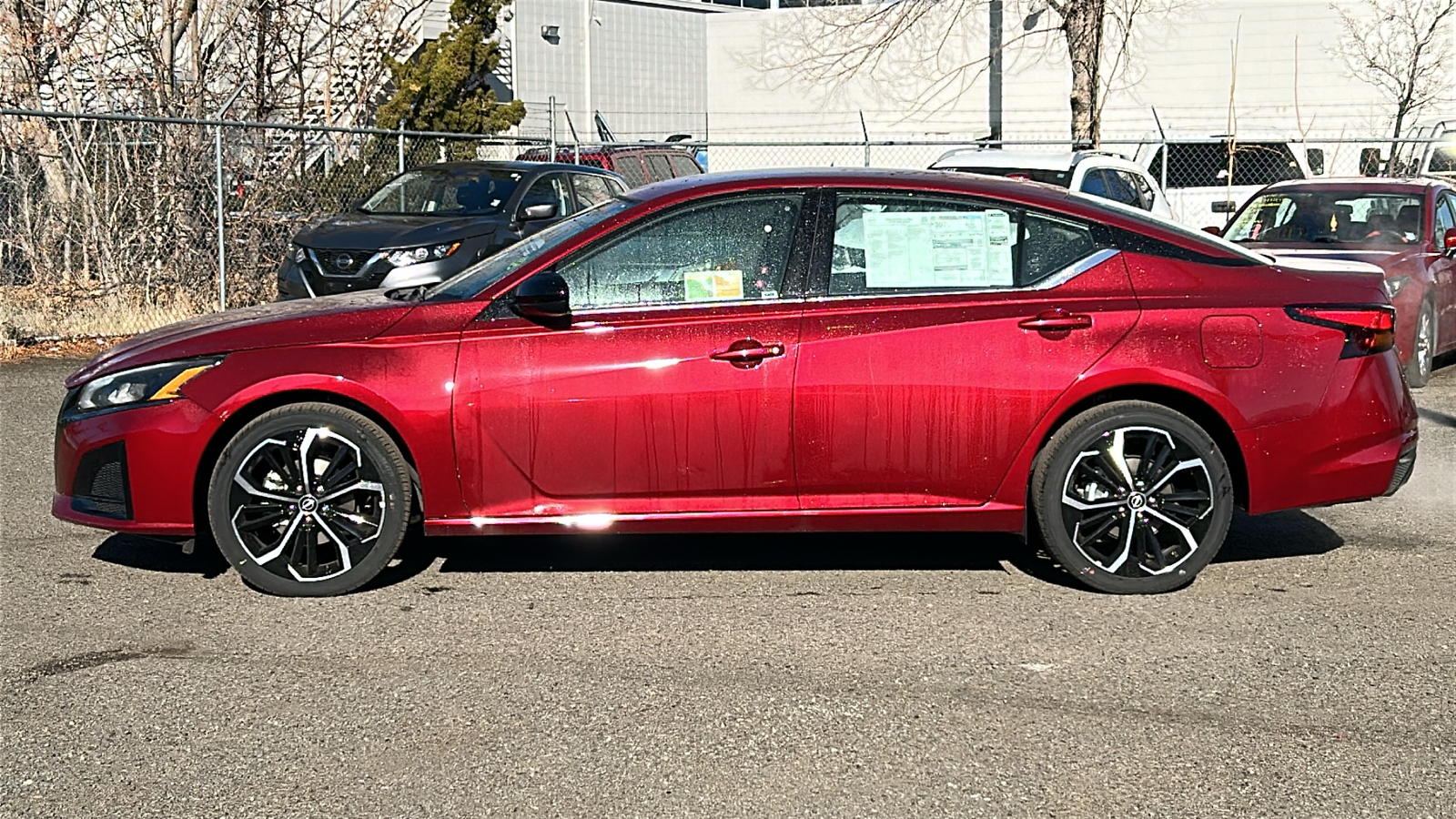 2024 Nissan Altima 2.5 SR 2