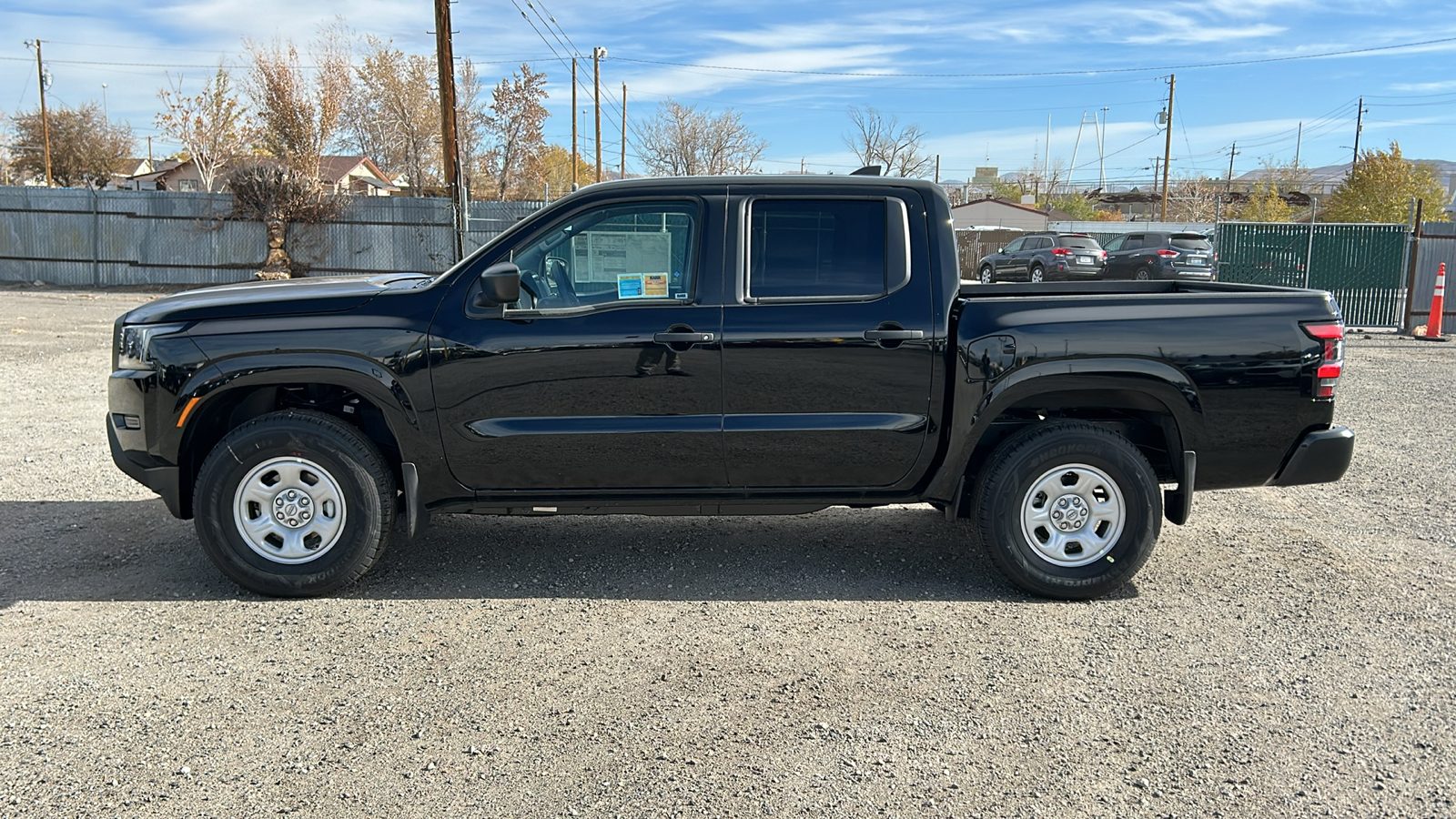 2024 Nissan Frontier S 2