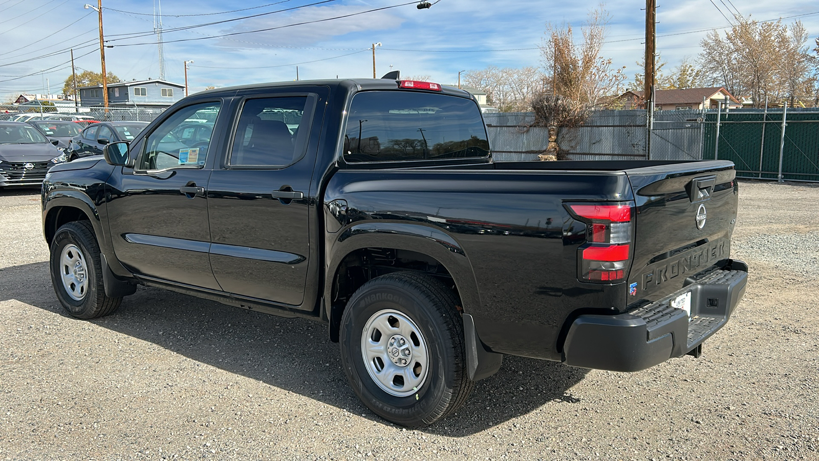 2024 Nissan Frontier S 3