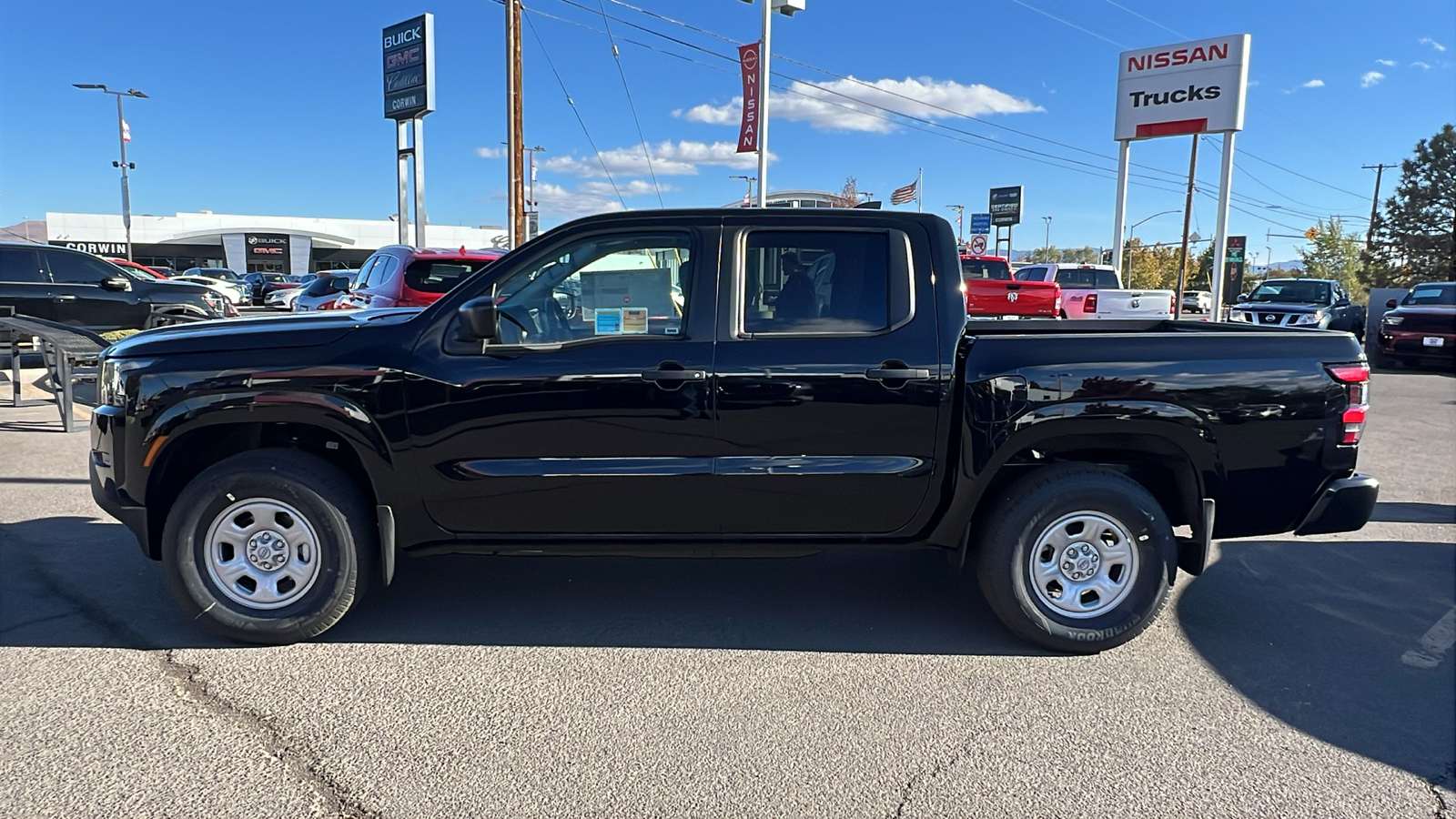 2024 Nissan Frontier S 2