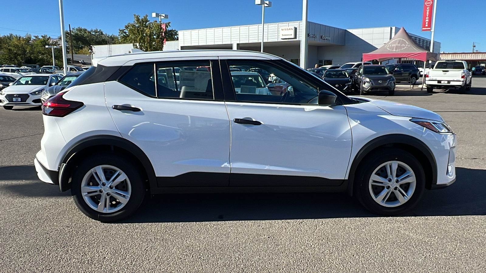 2024 Nissan Kicks S 7