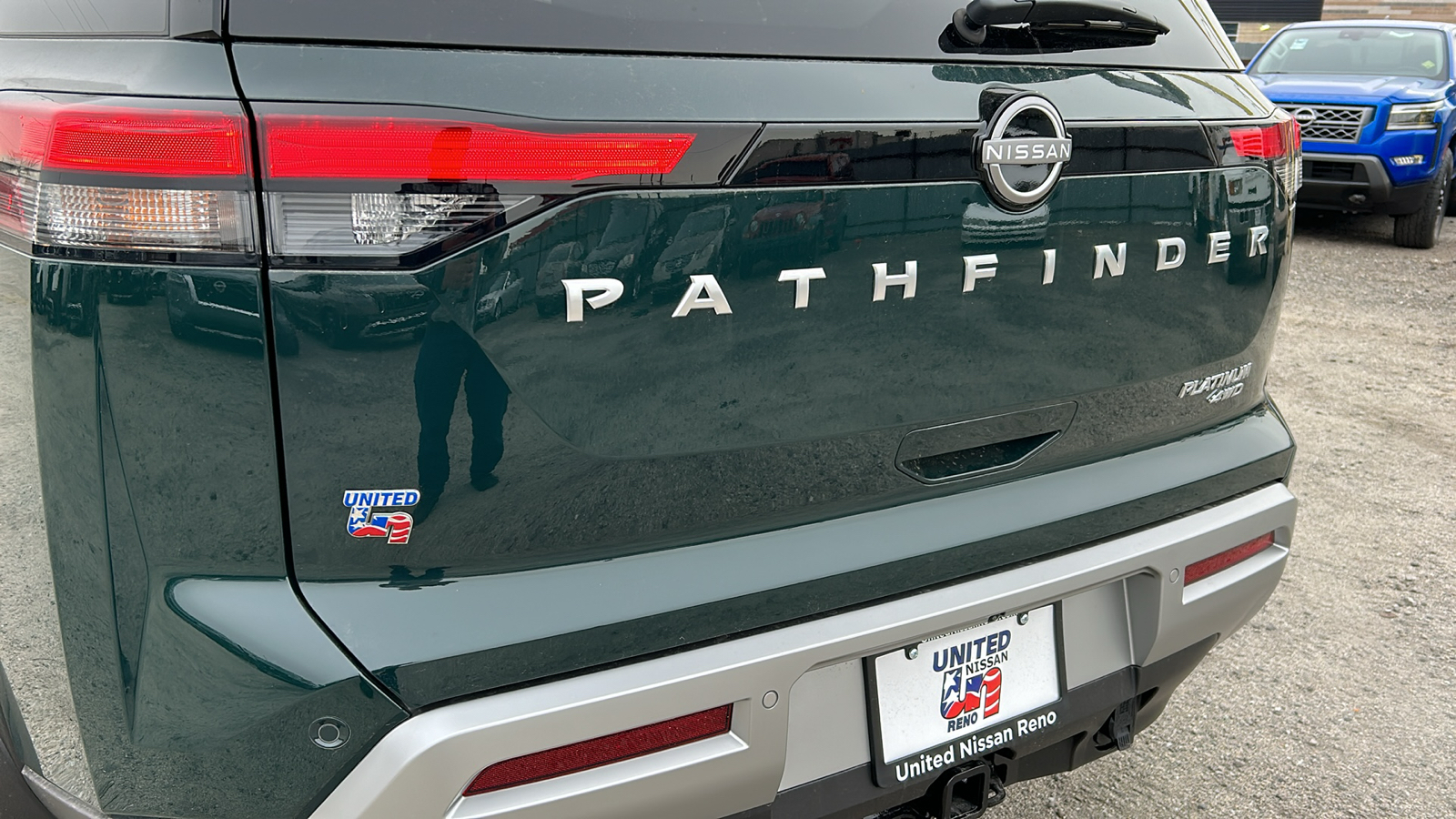 2024 Nissan Pathfinder Platinum 25