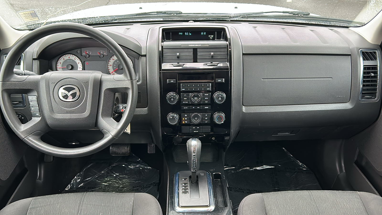 2011 Mazda Tribute i 12