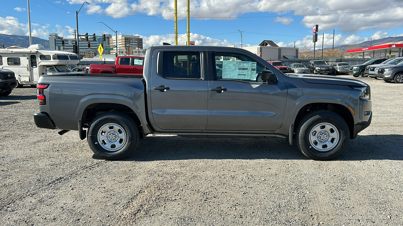 2024 Nissan Frontier S 7