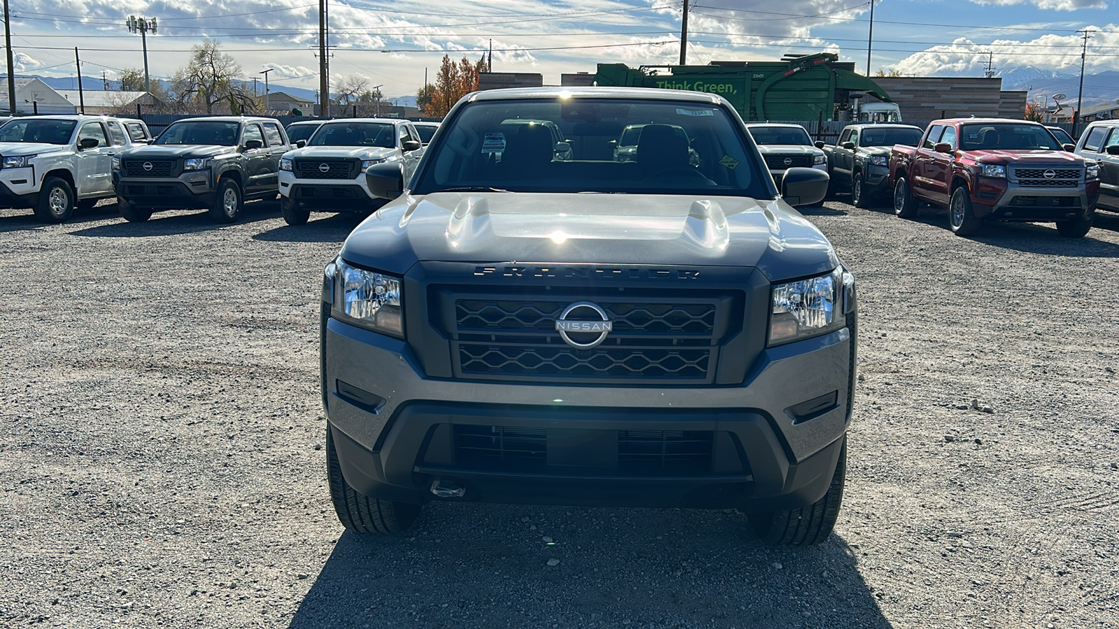 2024 Nissan Frontier S 9