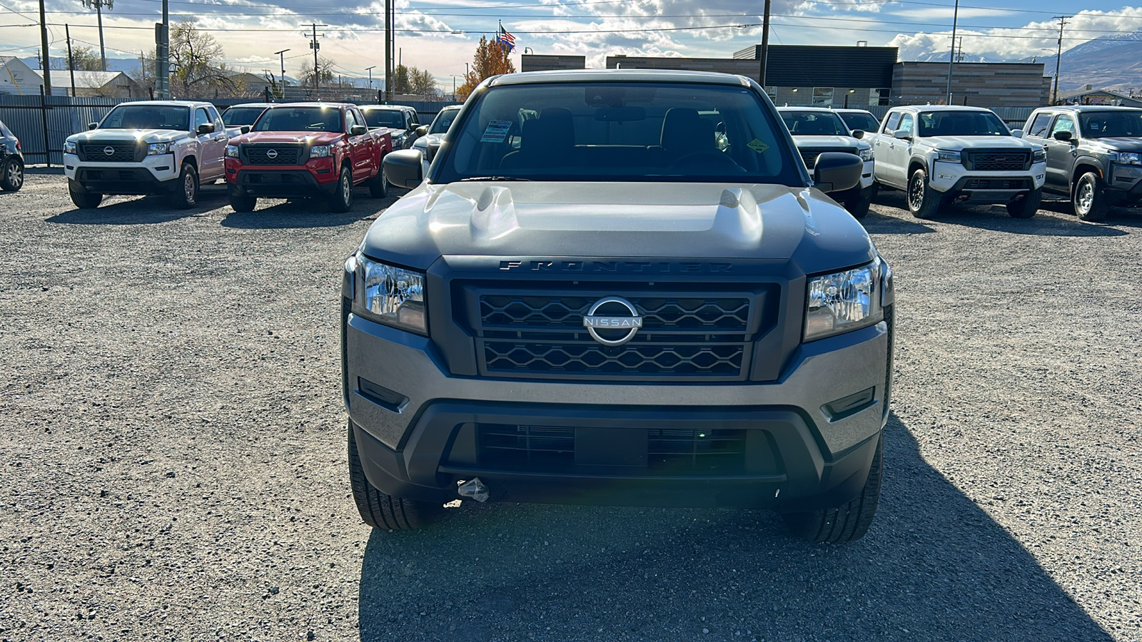 2024 Nissan Frontier S 9