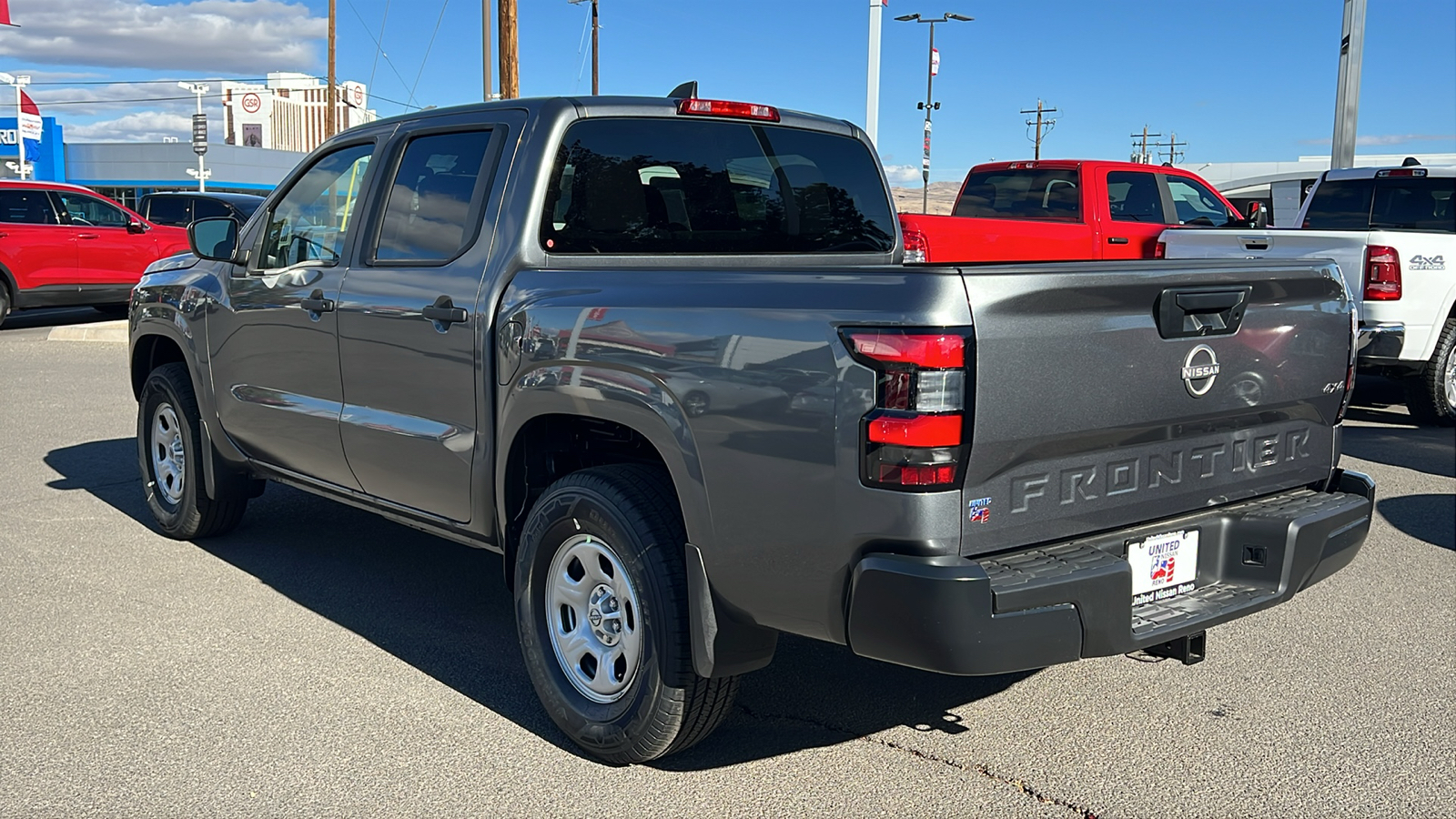 2024 Nissan Frontier S 3