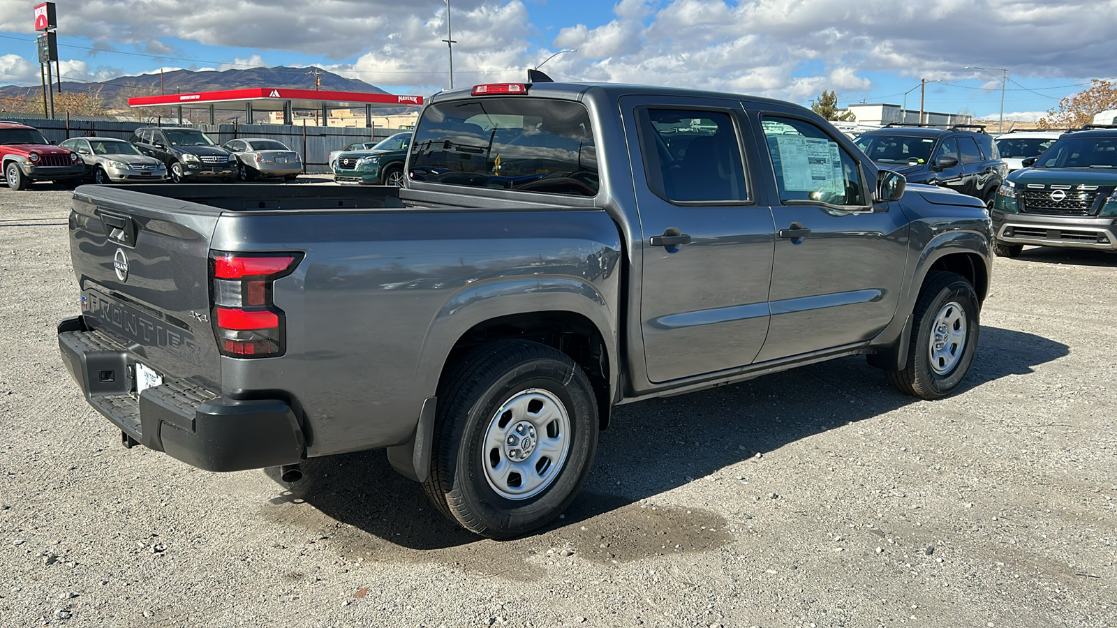 2024 Nissan Frontier S 6