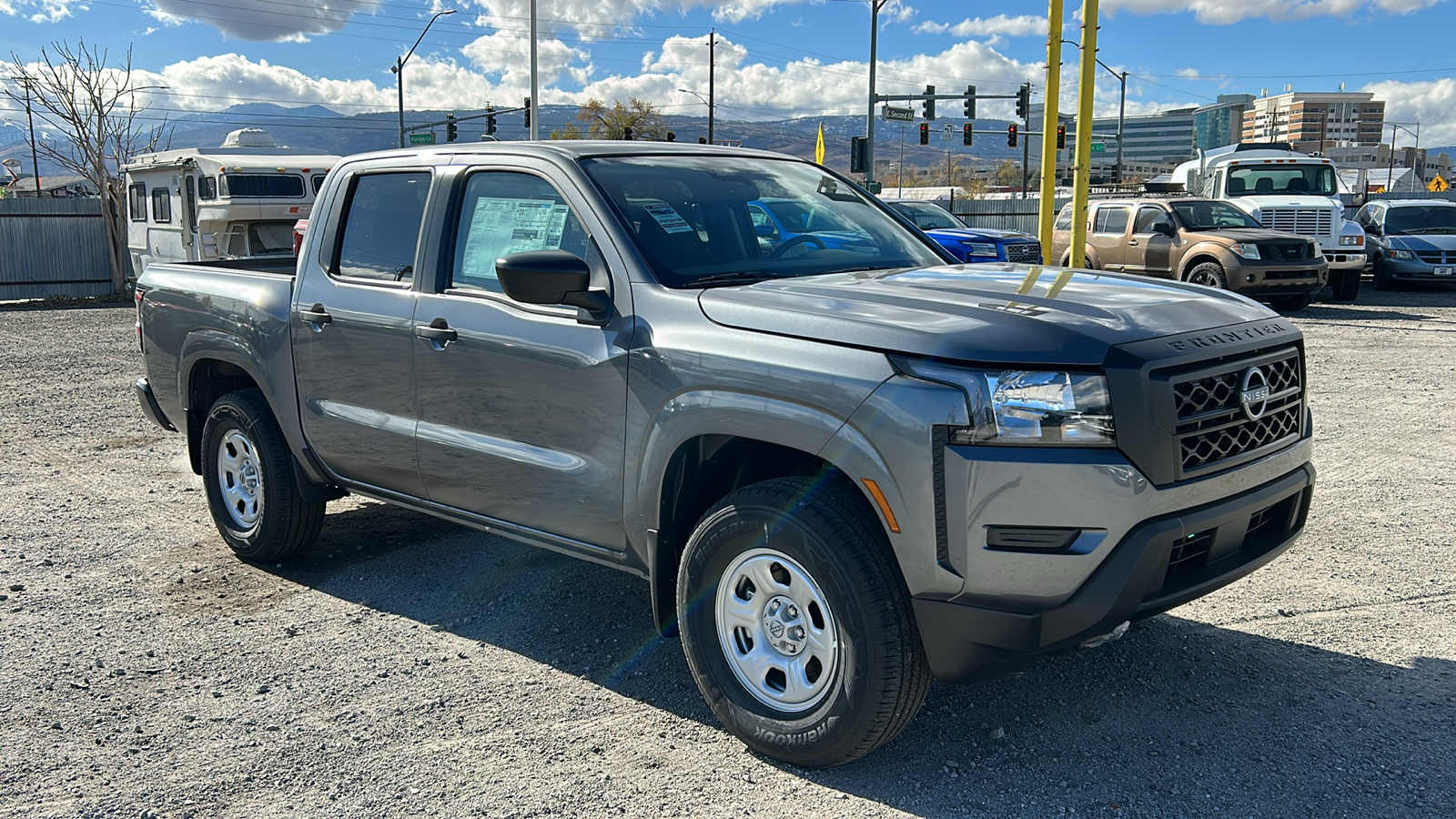 2024 Nissan Frontier S 8