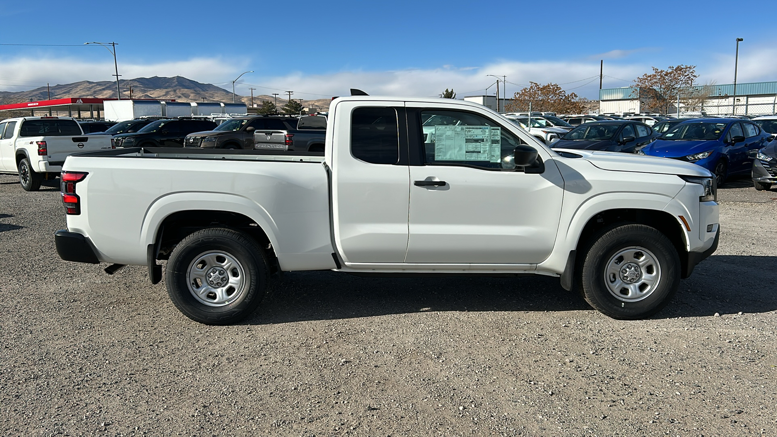 2024 Nissan Frontier S 7