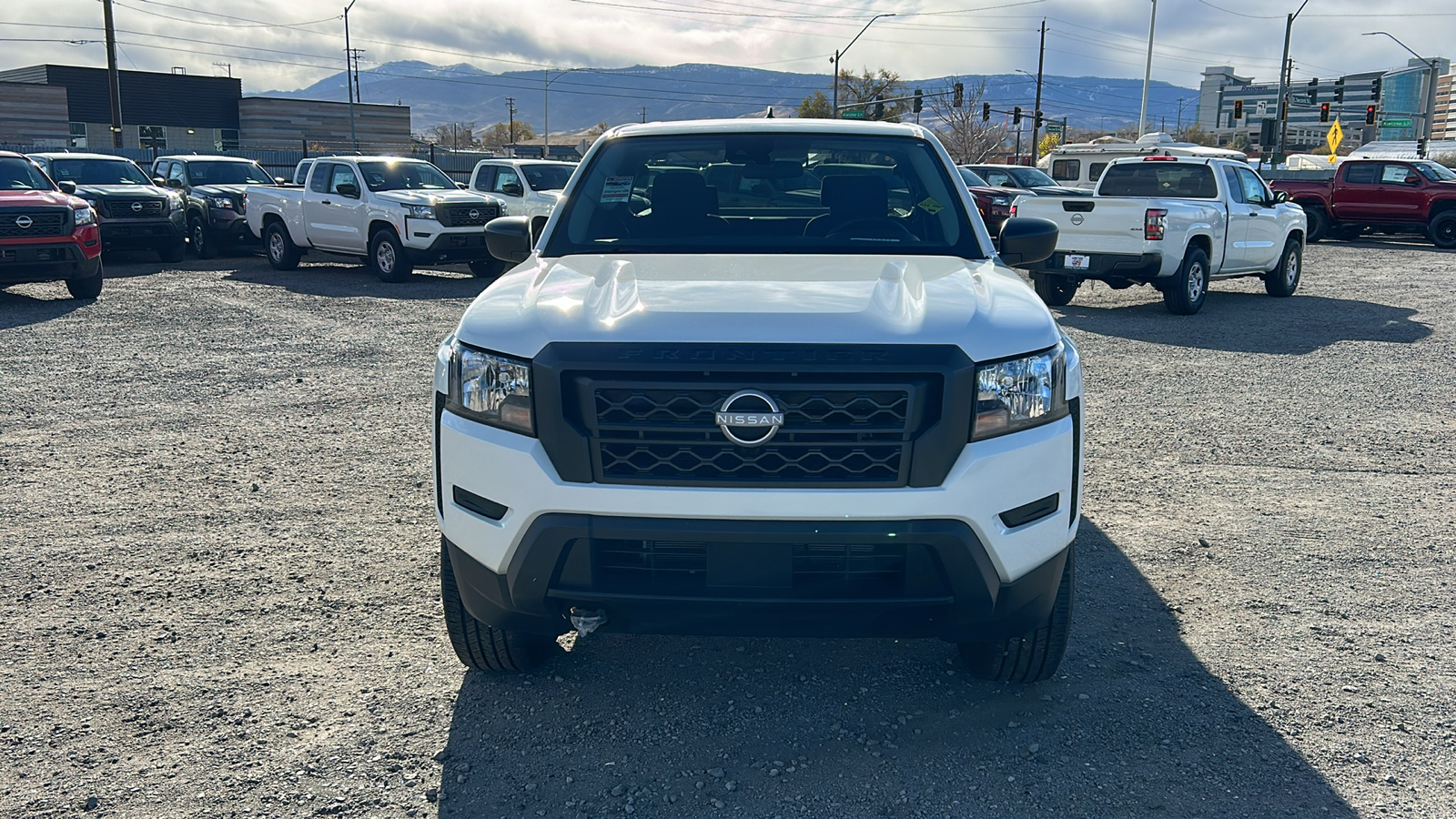 2024 Nissan Frontier S 9