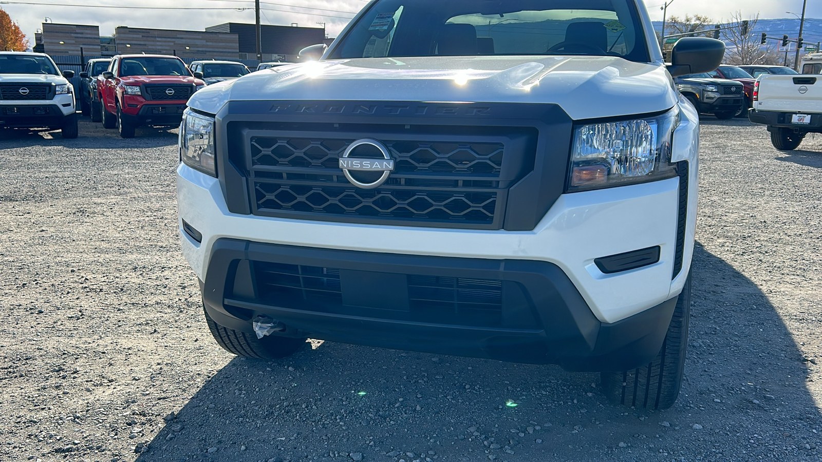 2024 Nissan Frontier S 10