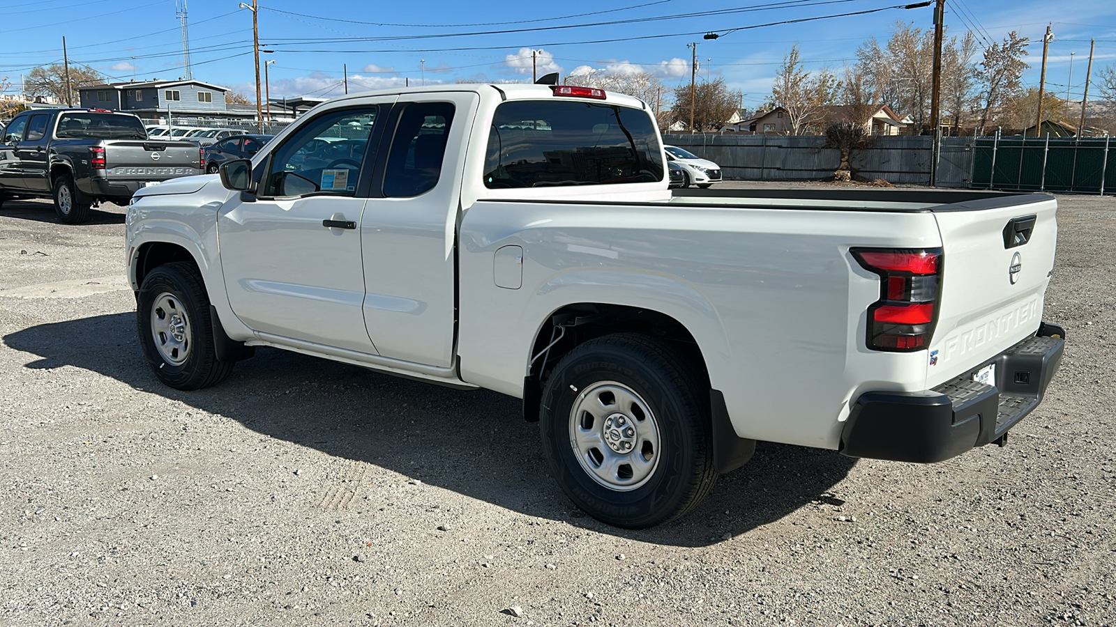 2024 Nissan Frontier S 3