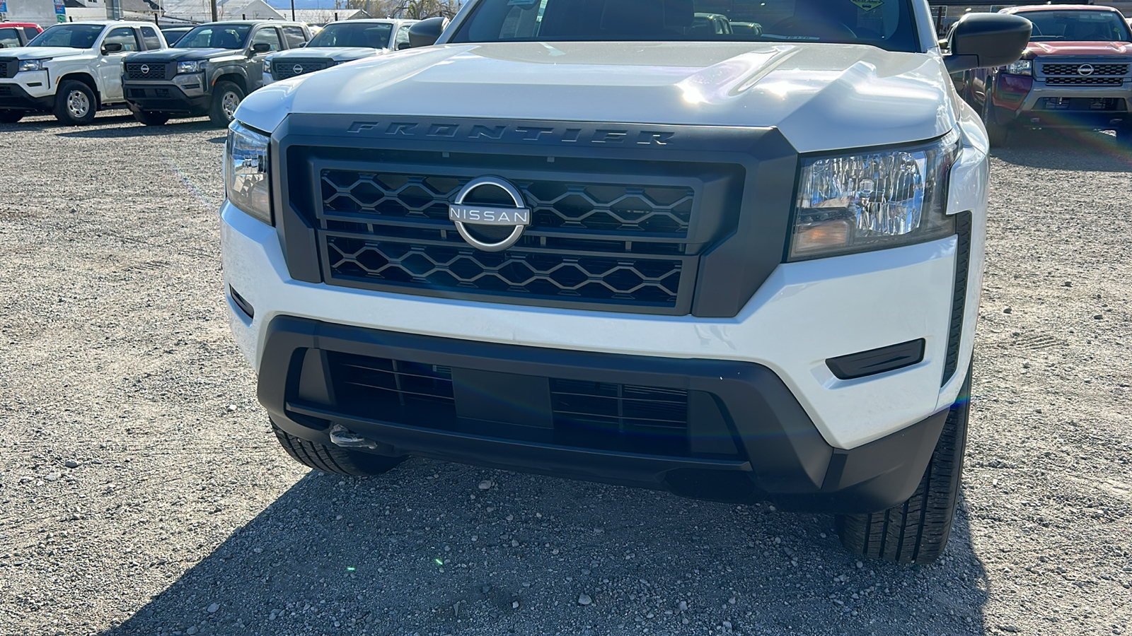 2024 Nissan Frontier S 10