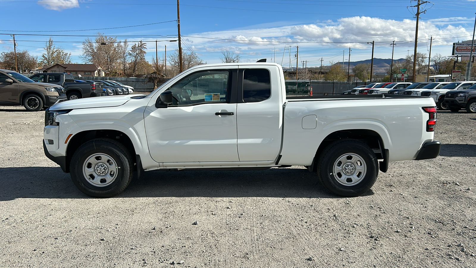 2024 Nissan Frontier S 2