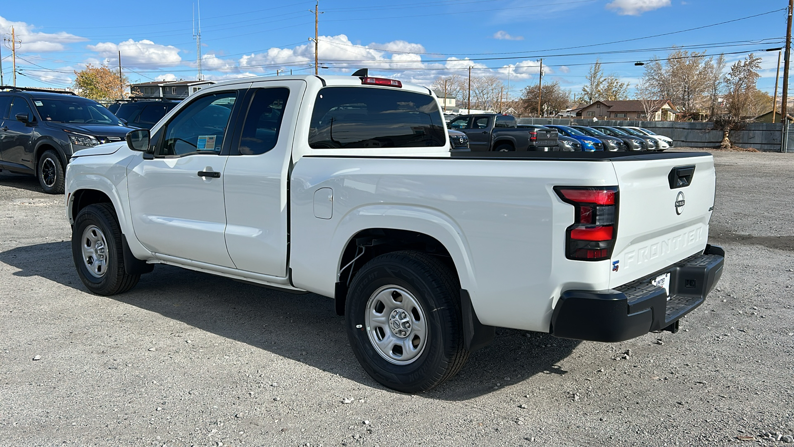 2024 Nissan Frontier S 3