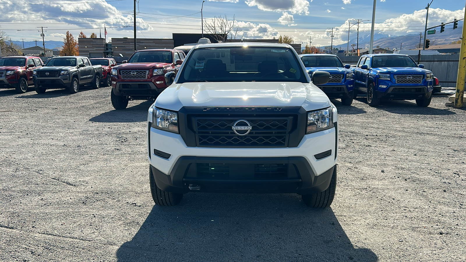 2024 Nissan Frontier S 9