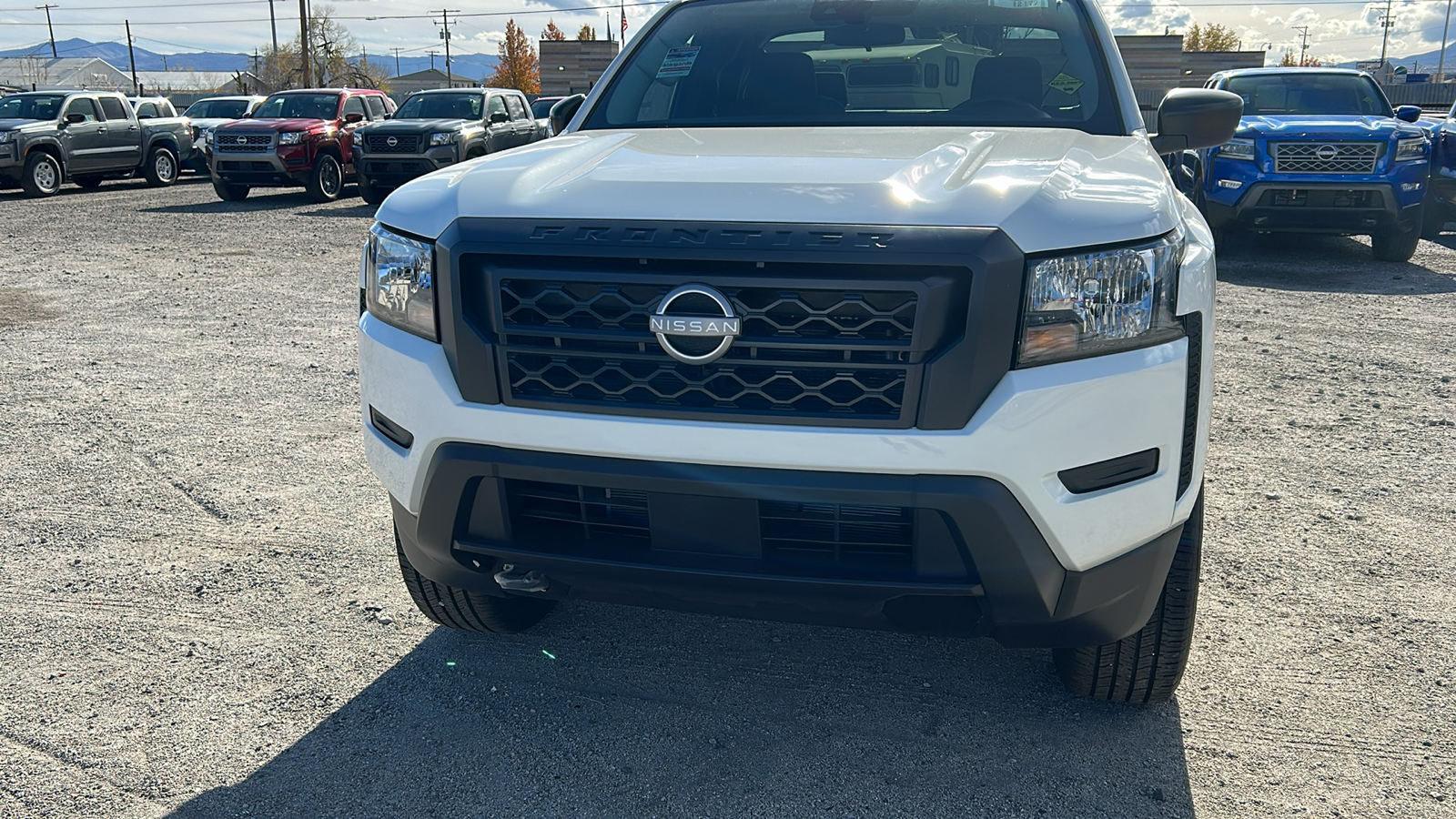 2024 Nissan Frontier S 10