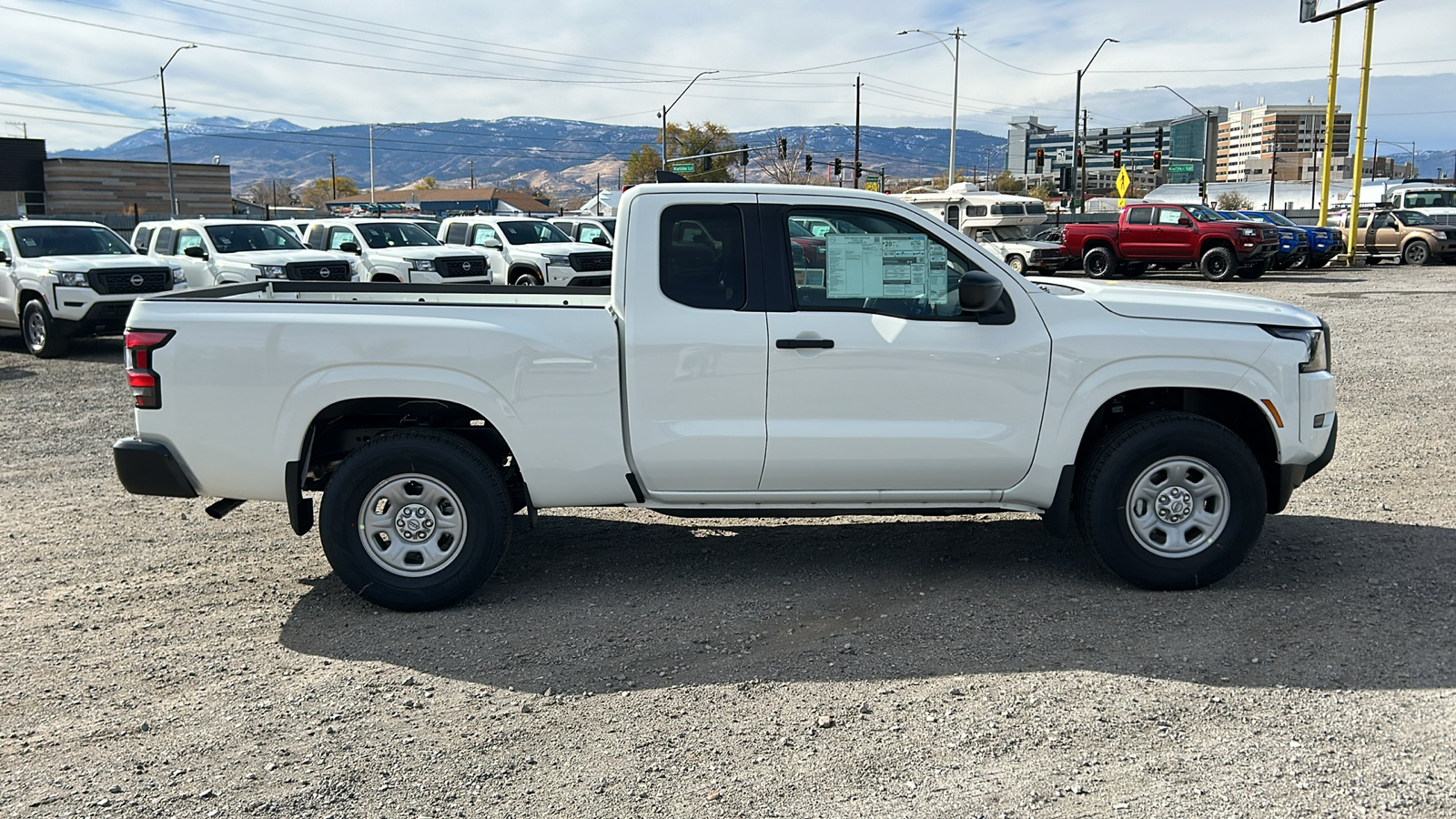 2024 Nissan Frontier S 7