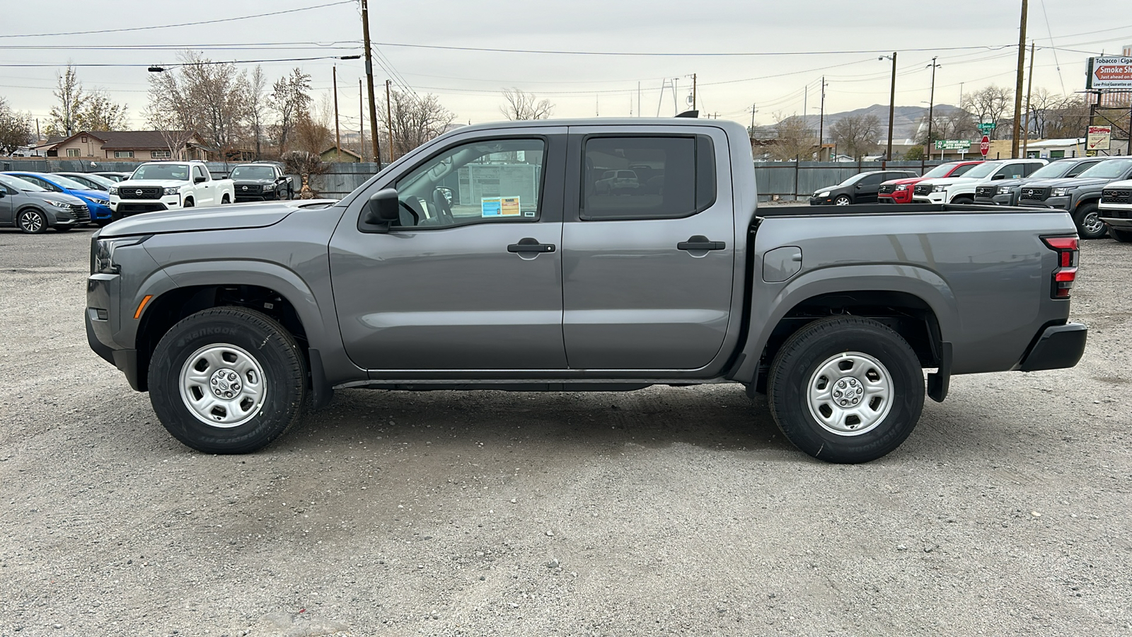 2024 Nissan Frontier S 2