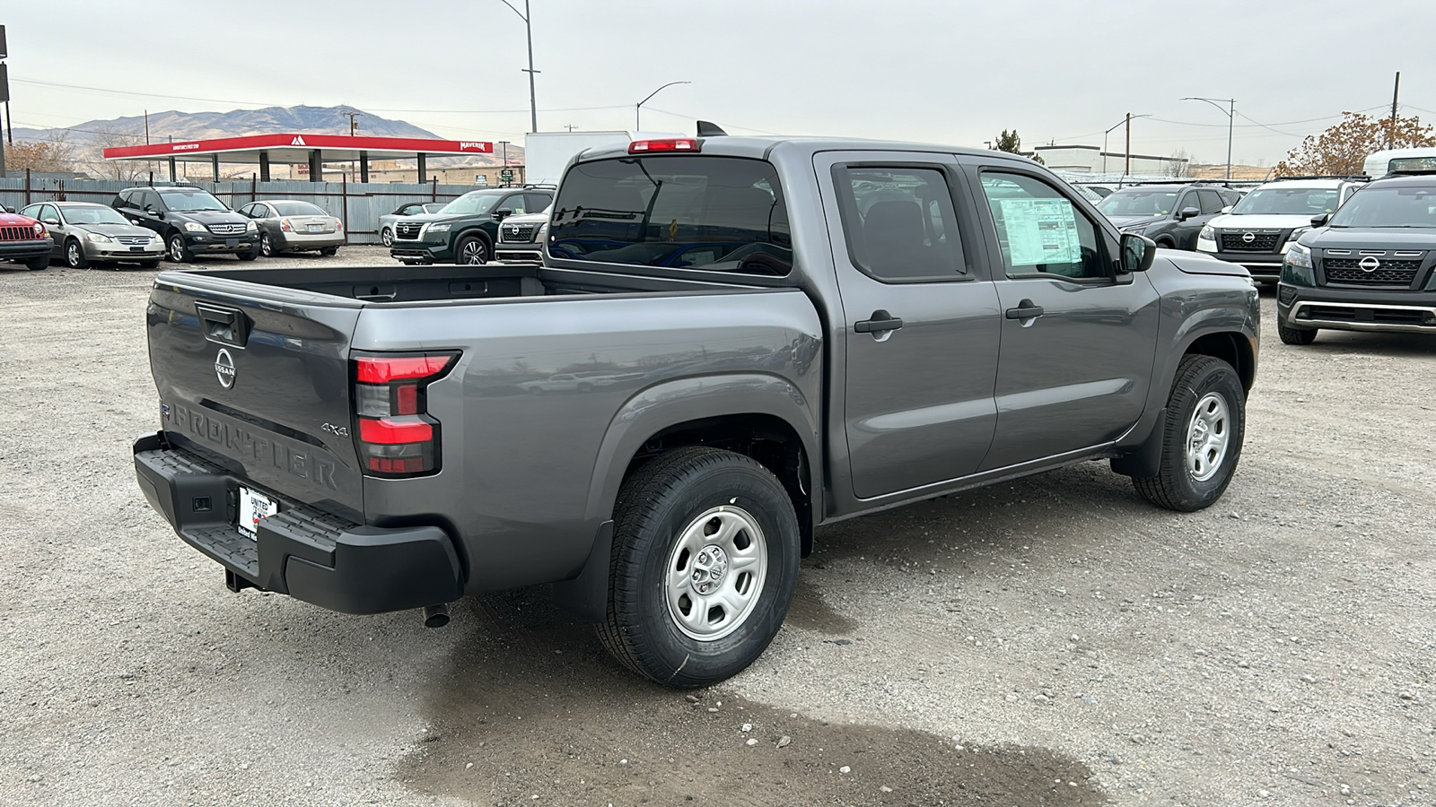 2024 Nissan Frontier S 6