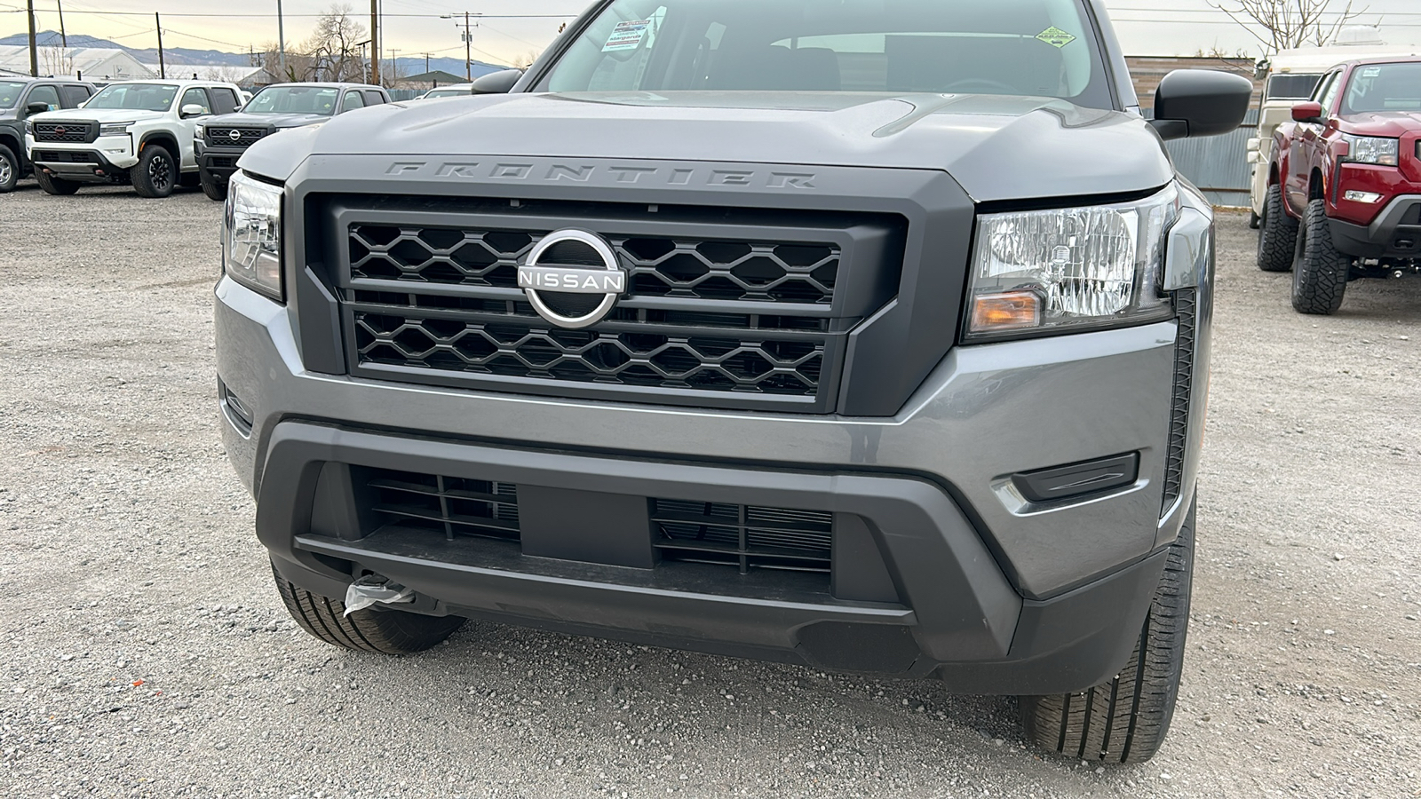 2024 Nissan Frontier S 10