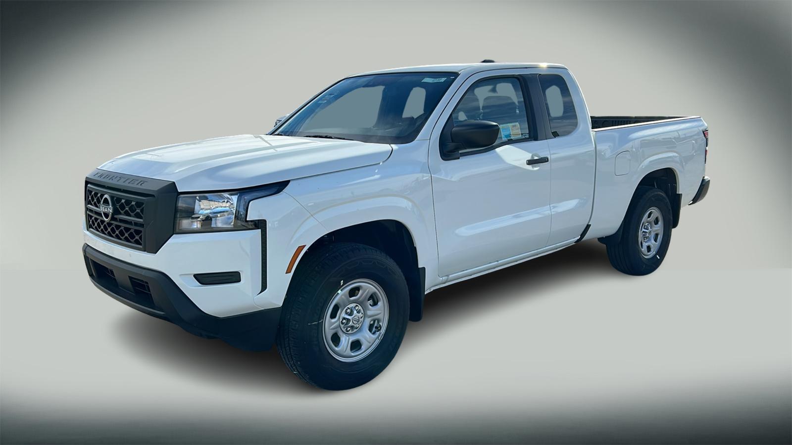 2024 Nissan Frontier S 1