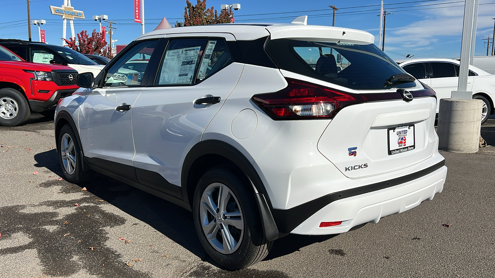 2024 Nissan Kicks S 3