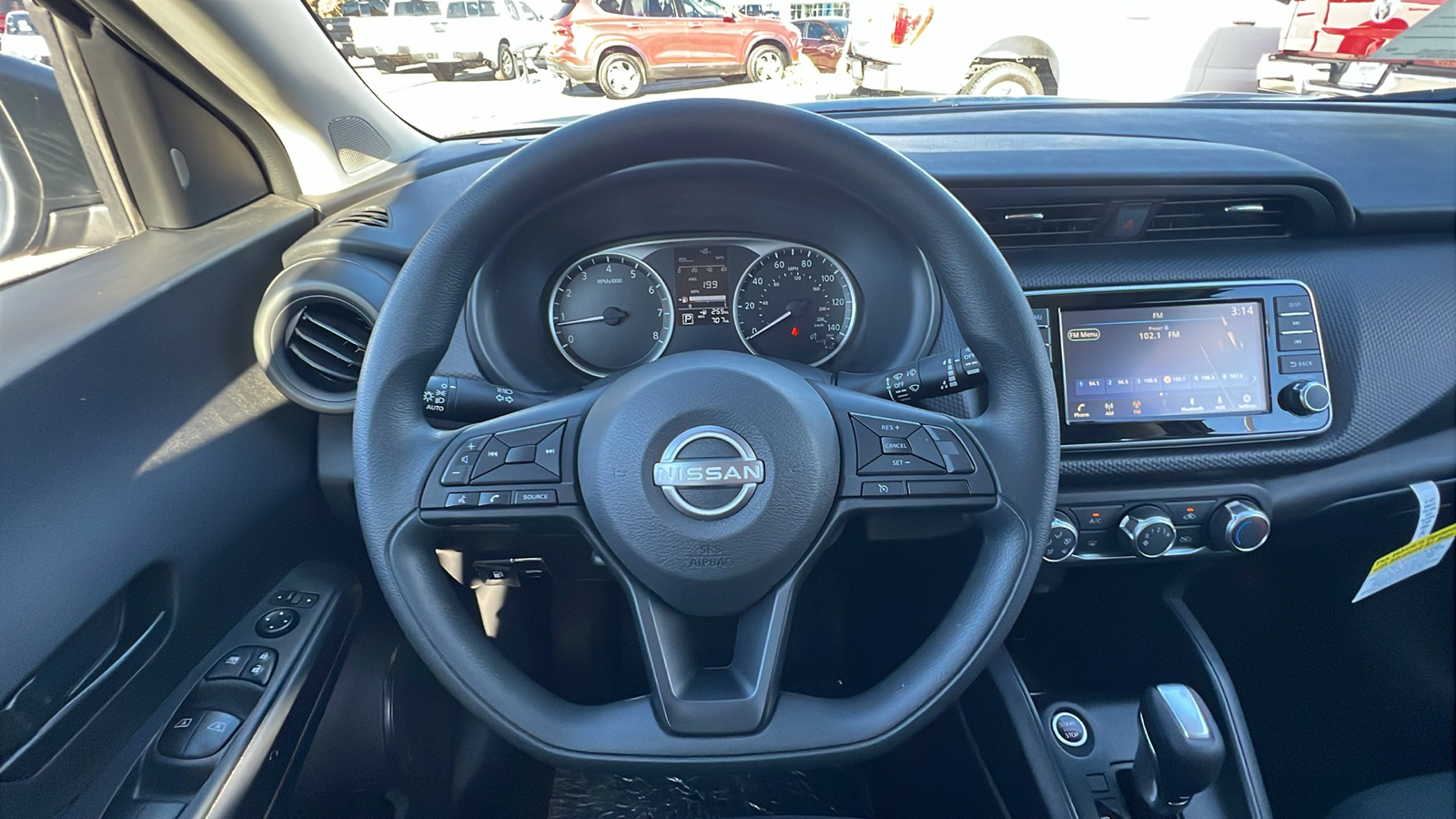 2024 Nissan Kicks S 4